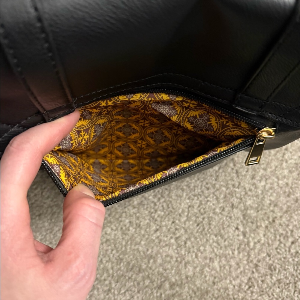 Black Crossbody Bag - Picture 3 of 6